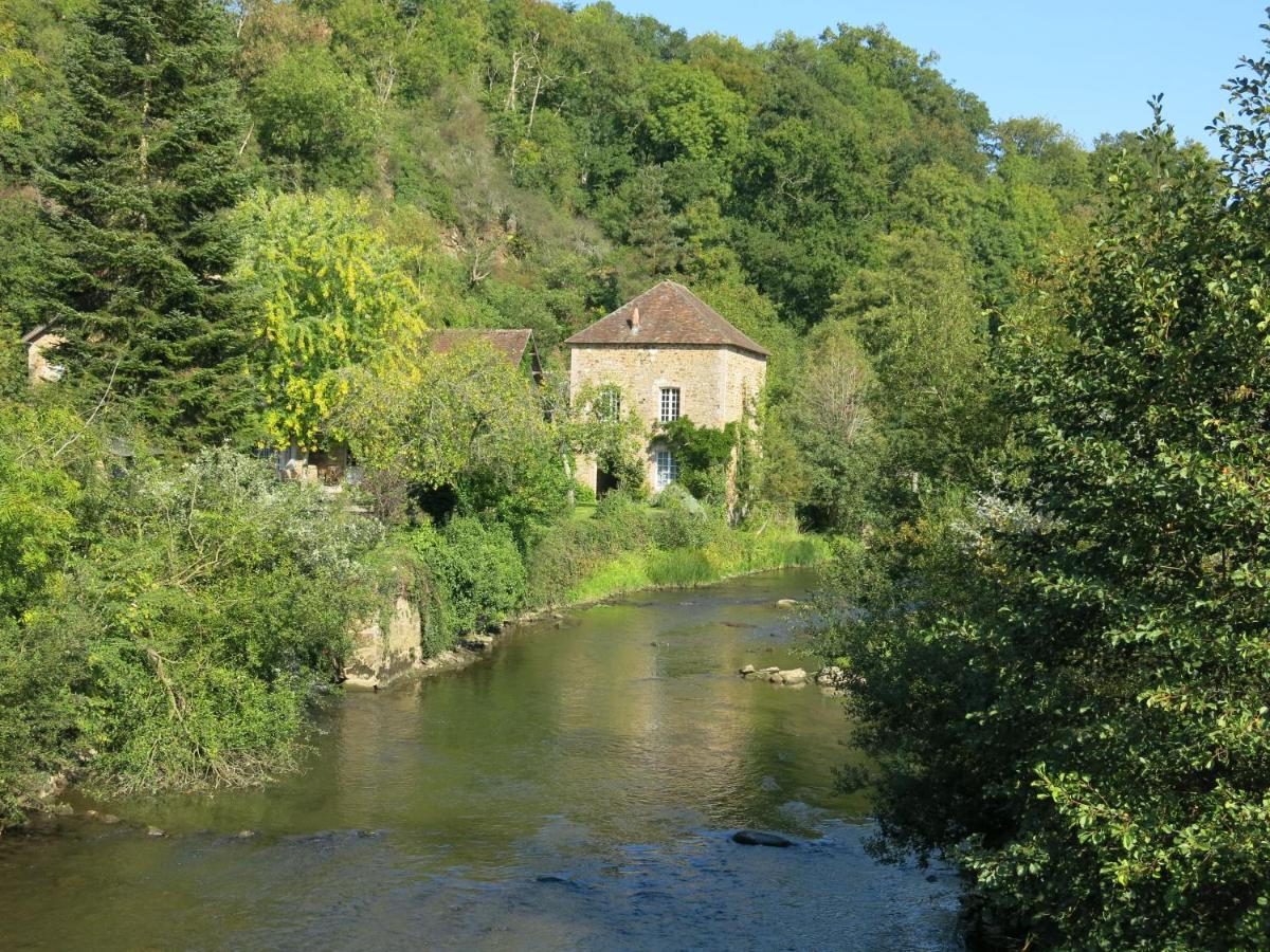 St Germain Panzió Saint-Germain-du-Corbeis Kültér fotó
