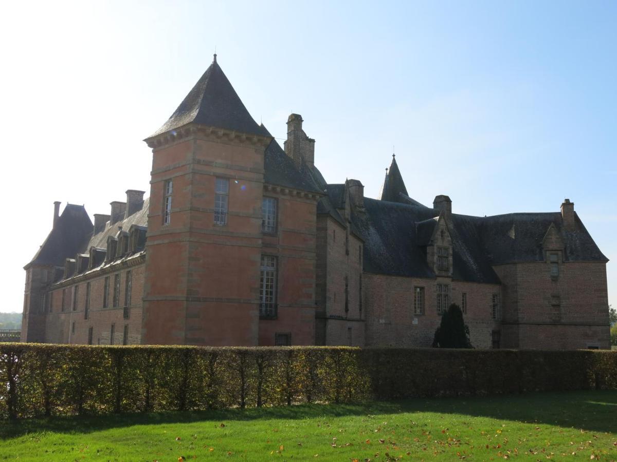 St Germain Panzió Saint-Germain-du-Corbeis Kültér fotó